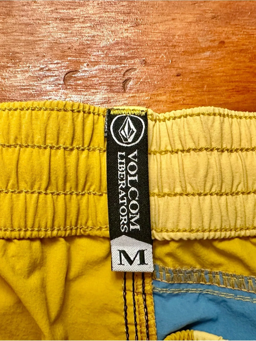 Volcom bold colorblock